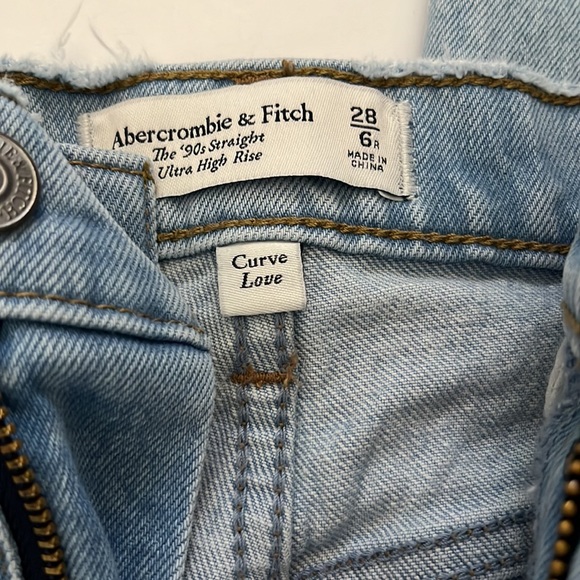Abercrombie straight 90’s jeans - Picture 2 of 4